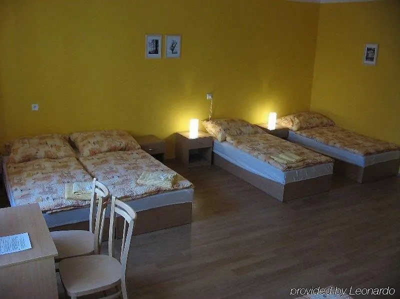 Altis Hostel Praga Hotel